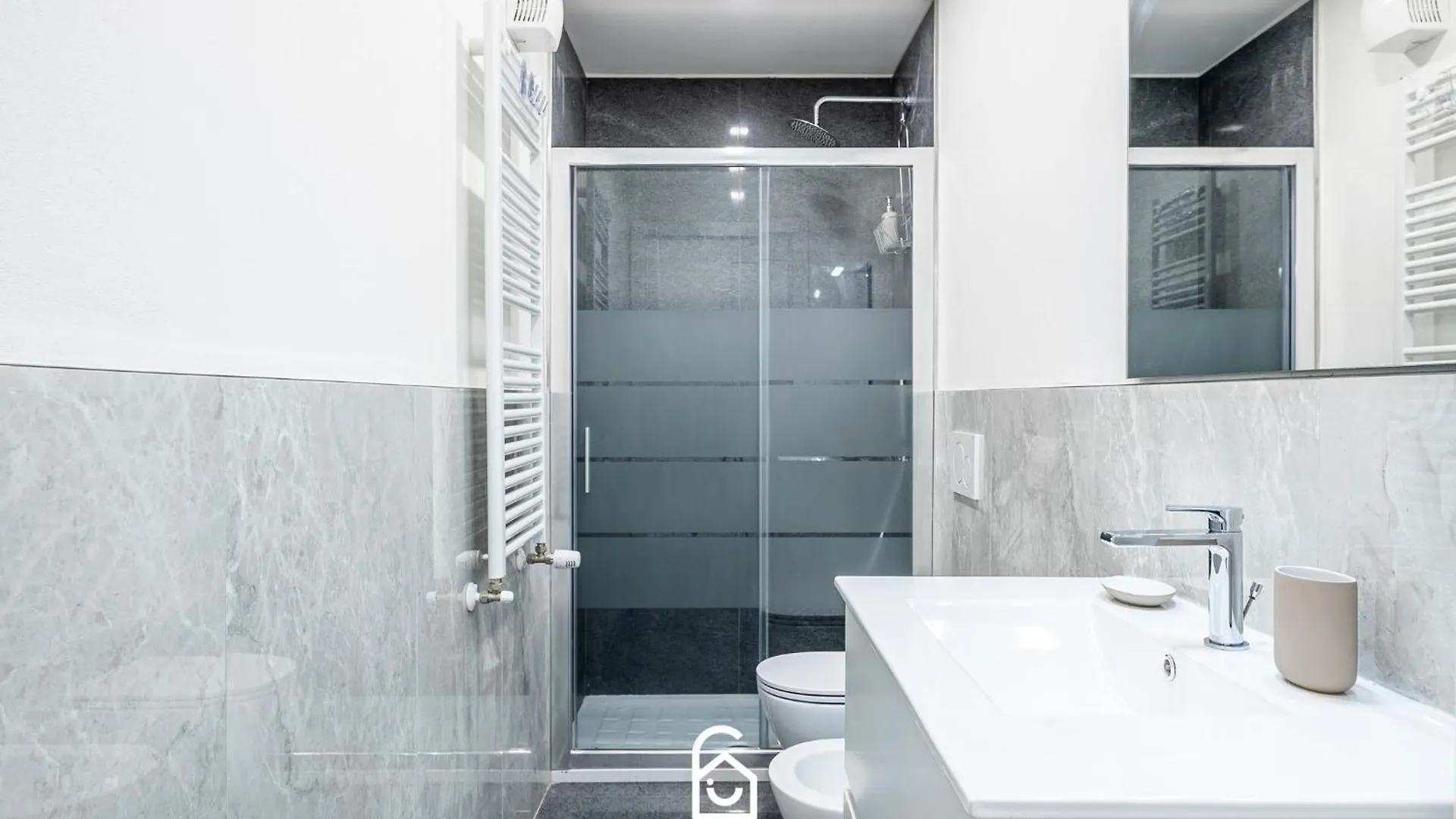 Luxury Apartment Con Doppia Terrazza E Posto Auto Florence 0*,